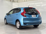 H30年式 FITの爽やかなブルー入庫しました純正メモリーナビ・バックモニター・Bluetooth対応・サイドカーテンエアバッグ・ETC装備充実で安全・安心のドライブに最適です!