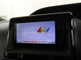 ☆バックモニター付。後退時にはナビの画面が後方視界を映し出してくれますので非常に便利ですよ(^^♪