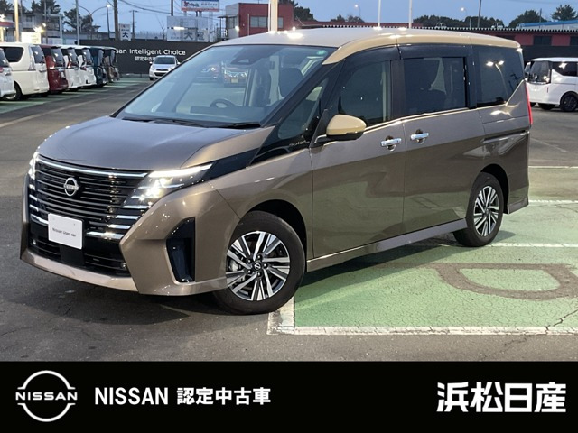 セレナ1.4 e-4ORCE AUTECH マルチベッド 4WD