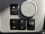 運転席回りのスイッチで安全装備のON/OFFも簡単に!