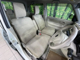 運転席シート廻りは使用感も少なく、良好な状態となっています。丁寧に使われていたことがよくわかりますね。