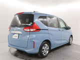 大きすぎず、小さすぎず、運転もしやすくシートアレンジも多彩で、どの世代の方にも気に入っていただけるお車です♪