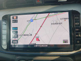 ナビ付いています!遠方に旅行する時には本当に重宝します♪今やメモリーナビ主流ですよ♪メモリーナビの利点はデータの読み書きのスピードが速くレスポンスがいいことです。