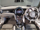 【MINI認定中古車】MINIのご購入はぜひMINI正規ディーラーで!メーカー基準の納車前点検整備を全車実施。規定整備を実施された車両にのみ付帯出来る全国保証。