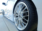 別途オプションにて純正ホイール+スタッドレスタイヤのご準備等も可能です!詳しくは当店スタッフまで☆