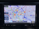 多機能ナビゲーションがあなたをしっかり目的地までサポートします。スマホのナビとは自車位置精度が違います。純正ナビなら保証も対象で安心です。