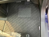 純正フロアマット