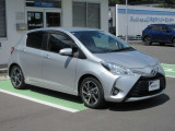 広々とした車内空間に優れた燃費性能。更にデザインも上質で人気のお車です!