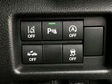 【安全装備も充実】車線逸脱警報システム。バック時の障害物を検知し知らせるパーキングセンサー付きです。
