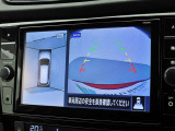 全方位モニター装着車なので、駐車もラクラクで安心ですね!駐車時には必ず、お客様の目視にて駐車をお願い致します。