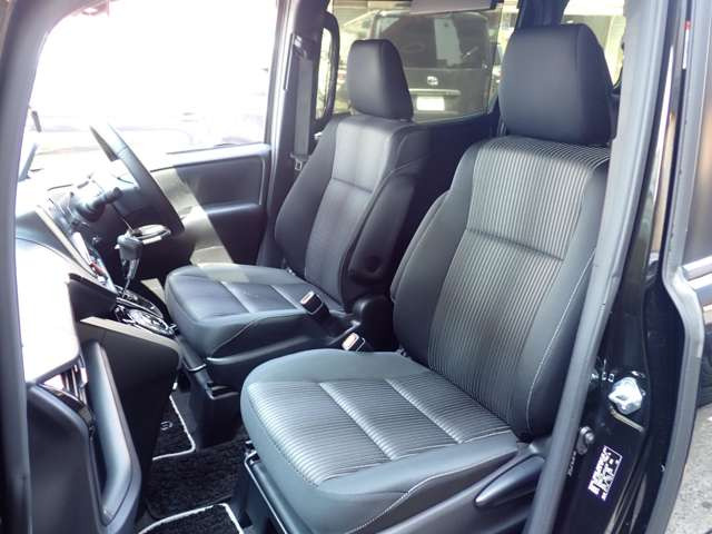 トヨタ ヴォクシー 2.0 ZS 煌II 純正ナビ 地デジ バックカメラ の中古