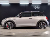 【MINI認定中古車】MINIのご購入はぜひMINI正規ディーラーで!メーカー基準の納車前点検整備を全車実施。規定整備を実施された車両にのみ付帯出来る全国保証。