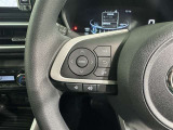 ステアリングスイッチ装備!運転しながら手元でオーディオの操作などができます。