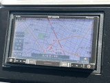 お出かけの際に安心のナビ付です☆バックカメラ機能で駐車もスムーズに行えます。