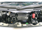 エンジンルームもしっかりクリーニングして納車致します!ご購入後のオイル交換等のメンテンナンスも当社にお任せください♪