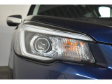 LEDヘッドライトで夜間の運転も安心です