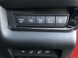 【2Wayドライビングポジションメモリー機能】お二人のシートパターンを記憶することができますので、運転時はボタン一つでシート調節できますね。