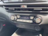 【 オートエアコン 】車内温度を感知して自動で温度調整をしてくれるのでいつでも快適な車内空間を創り上げます!//