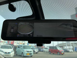 バックビューモニターがついておりますので、運転が初めての方や苦手な方でも安心してお乗りいただけます!