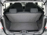 開口部の広いラゲージスペースは、ゴルフバックなどの荷物もラクラク積み込めます。