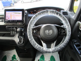 握りやすい大きなハンドルで運転しやすいです♪