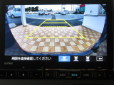 ギヤをRに入れるとナビの画面に後ろの映像が映るリヤカメラ付!後退時の安全確認やコンディションの悪い視界でもカラーバックモニターがドライバーをサポート☆☆☆