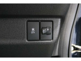 【横滑り防止装置】ドライバーの安全運転をアシストしてくれる装備が充実しています☆ドライバーの不安を安心へと変えてくれますね。