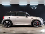 【MINI認定中古車】MINIのご購入はぜひMINI正規ディーラーで!メーカー基準の納車前点検整備を全車実施。規定整備を実施された車両にのみ付帯出来る全国保証。