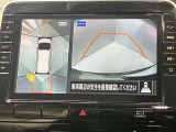 【アラウンドビューモニター】車を上から見下ろしているかのような映像で周囲の状況がひと目で確認、狭い駐車場に駐車するときも安心です♪♪障害物などがあると警告音がなりますので安心して駐車が出来ます★