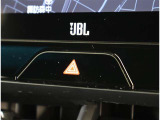 JBLナビ付き。