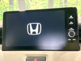 【純正9型ナビ】人気の純正ナビを装備しております。ナビの使いやすさはもちろん、オーディオ機能も充実!キャンプや旅行はもちろん、通勤や買い物など普段のドライブも楽しくなるはず♪