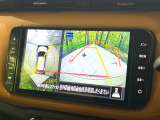 【アラウンドビューモニター】専用のカメラにより、上から見下ろしたような視点で360度クルマの周囲を確認することができます☆死角部分も確認しやすく、狭い場所での切り返しや駐車もスムーズに行えます。
