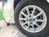 【アルミホイール】外観にマッチしたアルミホイールを装着しております。各種アルミホイールや、スタッドレスタイヤも取扱いしております。是非ご相談ください♪