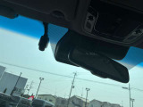ドライブレコーダー前後についています。