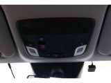 緊急通報ボタンが装備されています。ホンダコネクト対応。ご利用には、Honda Total Care プレミアムのご加入が必要です。