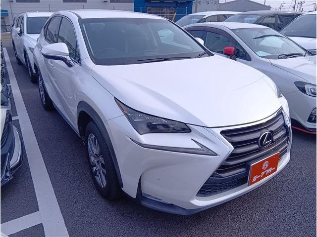 NX 200t バージョンL 禁煙車 温冷黒革シート 純正ナビ