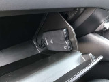 ETCが装着されています。再セットアップ後高速道路の料金所をノンストップで通過できて大変便利です。