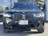 BMWを熟知したメカニックによる、360度の納車前点検。ドイツ本国と同様の教育・訓練を受けたメカニックが徹底的に点検、整備した後にお客様にお引渡しします。