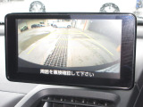 バックをするとき自動でリアの様子が映る『リアカメラ』付き!画面で確認しながらバックができますから安心ですね。でも、目視も大切ですよ!安全第一でお願いします!