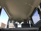 天井も綺麗です☆私は中古車を見るときに天井を良く見るようにしています☆ここが綺麗な車は車内が綺麗なことが多いです☆