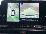 【アラウンドビューモニター】車を上から見下ろしているかのような映像で周囲の状況がひと目で確認、狭い駐車場に駐車するときも安心です♪♪障害物などがあると警告音がなりますので安心して駐車が出来ます★