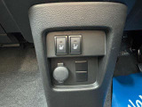 運転席と助手席にシートヒーターがついていますので、走行中も快適に過ごしていただけます。