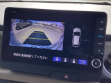 バックカメラも装備しております。車庫入れの苦手なお客様も安心!重宝してくれます!