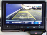 バックカメラも装備しております。車庫入れの苦手なお客様も安心!重宝してくれます!