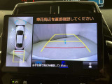いまや必須装備「ナビゲーション」搭載!知らない場所に、スイスイッとドライブ。なんて便利な機能でしょうか?もう、これなしではハンドルを握れませんね!でも、運転中の操作は危険ですのでご注意ですね♪