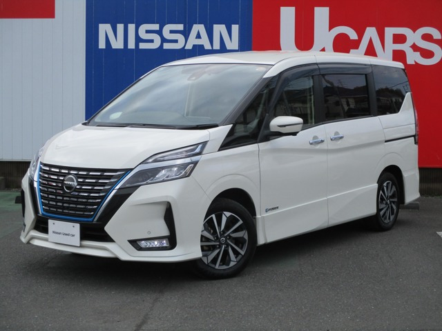 セレナ 1.2 e-POWER ハイウェイスターV 