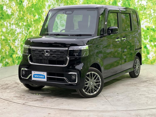 N-BOXカスタム ターボ 4WD 