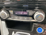 オートエアコンで温度を設定するだけで快適な車内環境を維持することができます!