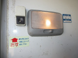 アクティトラックには明るい荷台作業灯がついています。暗い場所や夜間での積み降ろしがはかどります。