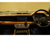 ディフェンダー  110 X 3.0L D300 ディーゼルターボ 4WD